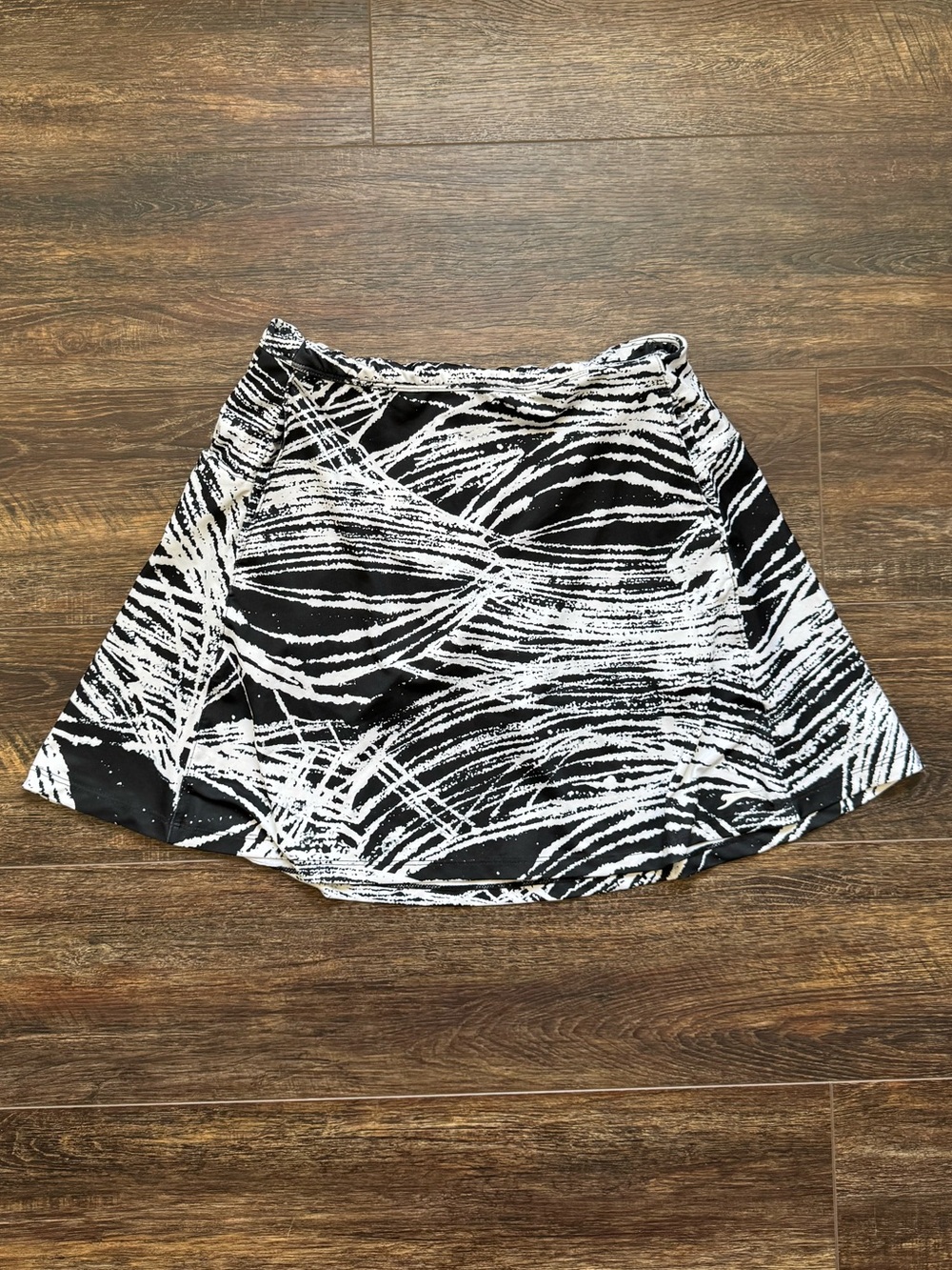 Slazenger Women's Golf Skort Size S Black White Geometric Print